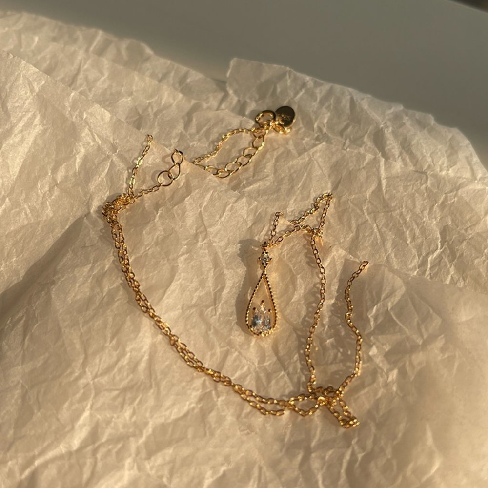 NEW Silver Waterdrop Cubic Zircon Pendant Necklace - Picture 5 of 8